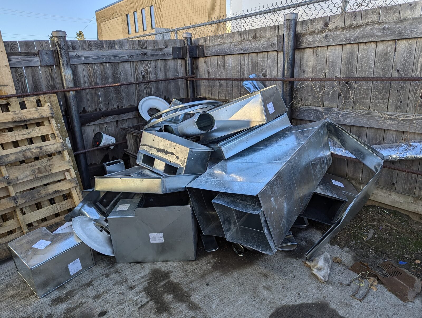 Appliance & metal haul — before
